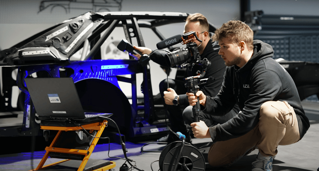 3D skenrianje Audi Quattro s Shining3D FreeScan UE Pro za potrebe vzvratnega inženiringa.